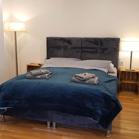 Bungalow An Der Tanne Mit Ueberdachter Terrasse Düsseldorf Zewnętrze zdjęcie