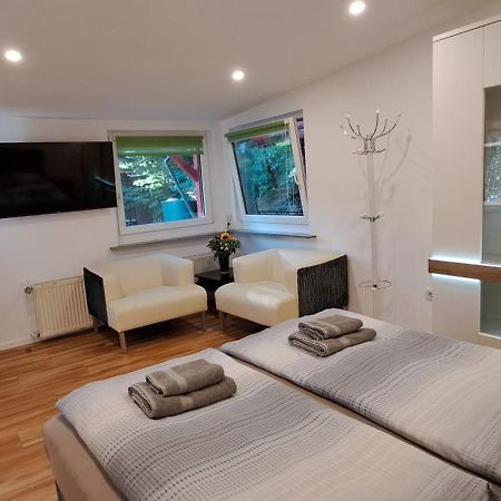 Bungalow An Der Tanne Mit Ueberdachter Terrasse Düsseldorf Zewnętrze zdjęcie