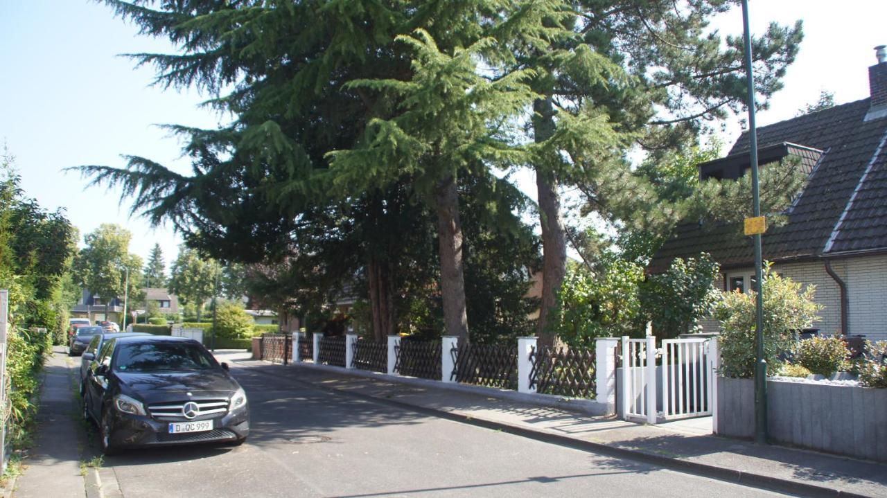 Bungalow An Der Tanne Mit Ueberdachter Terrasse Düsseldorf Zewnętrze zdjęcie
